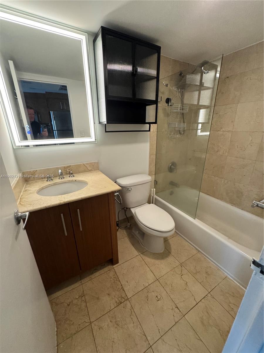 HARBOUR HOUSE - Residential Lease