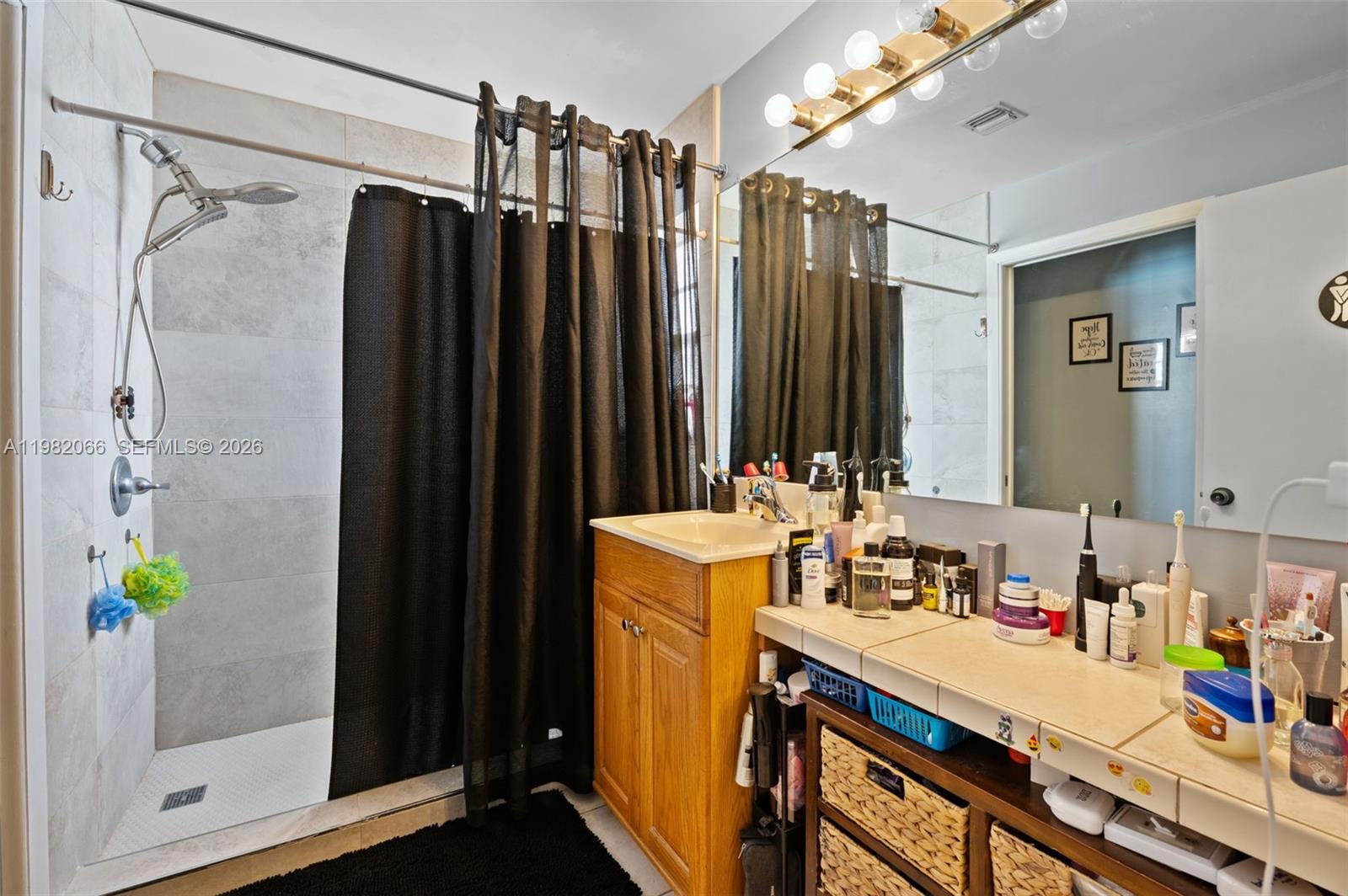 Charlestowne - Residential