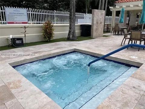 TOWNHOMES OF DORAL PLACE - Residential