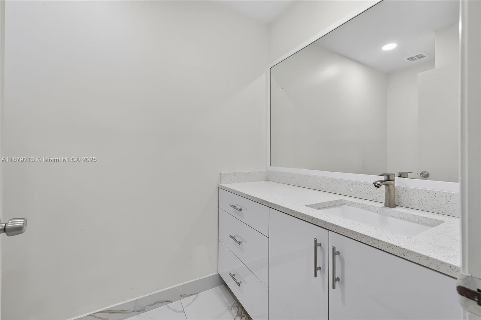 TOWNHOMES OF DORAL PLACE - Residential