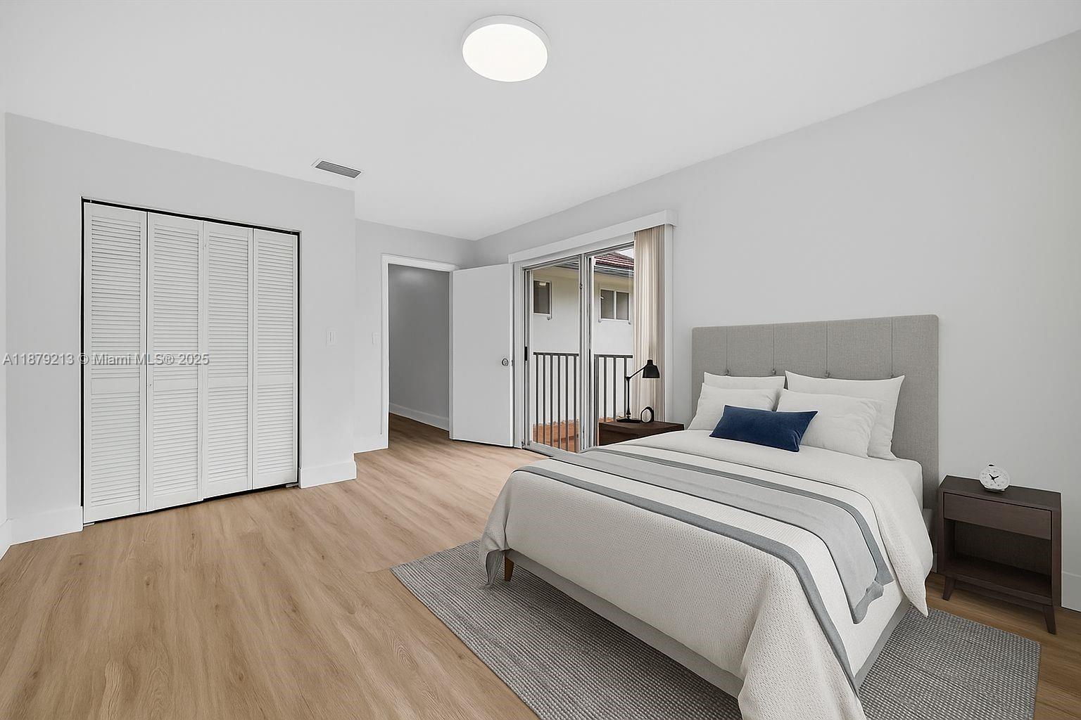 TOWNHOMES OF DORAL PLACE - Residential