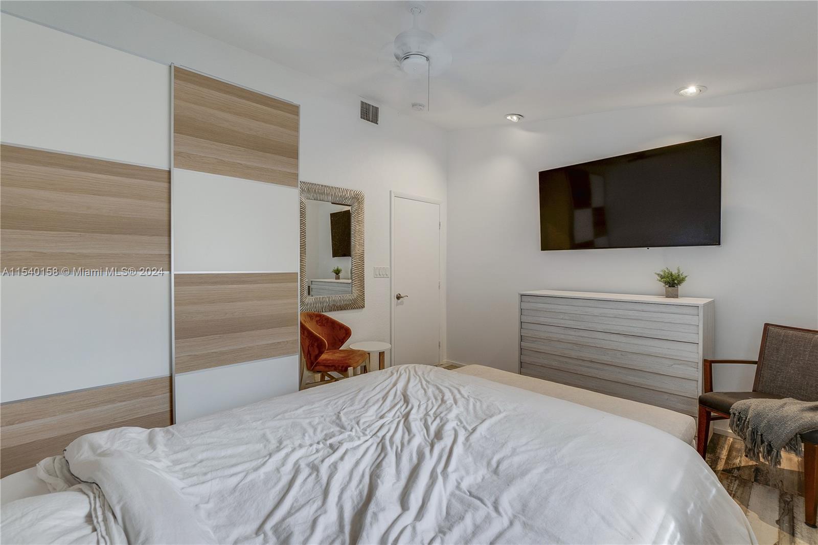 Shady Banks - Residential