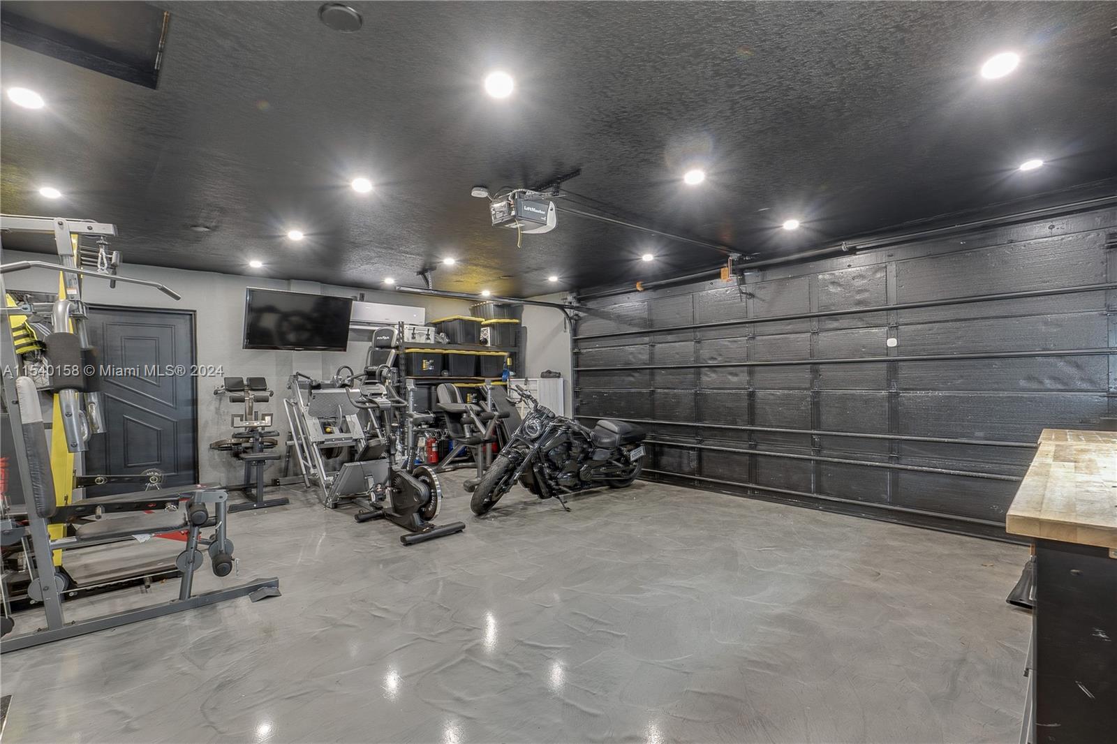 Shady Banks - Residential