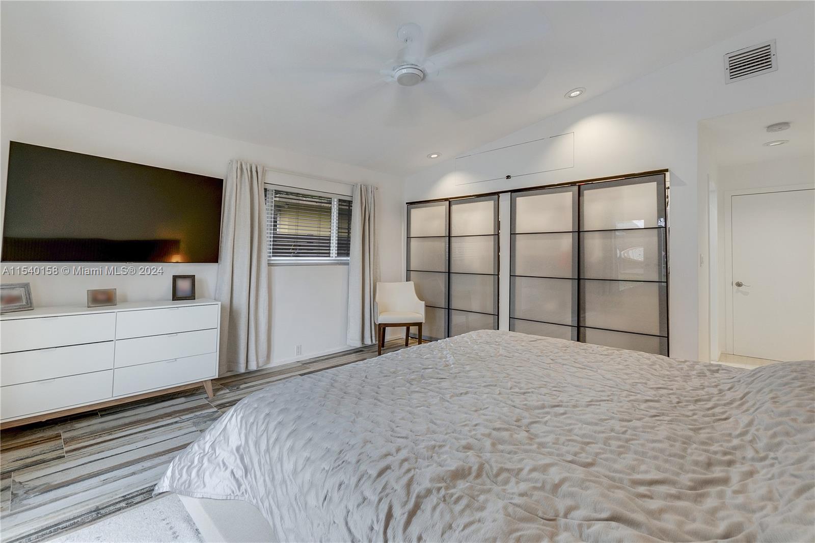 Shady Banks - Residential