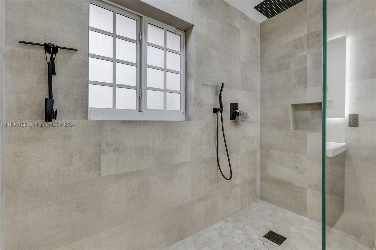 Shady Banks - Residential