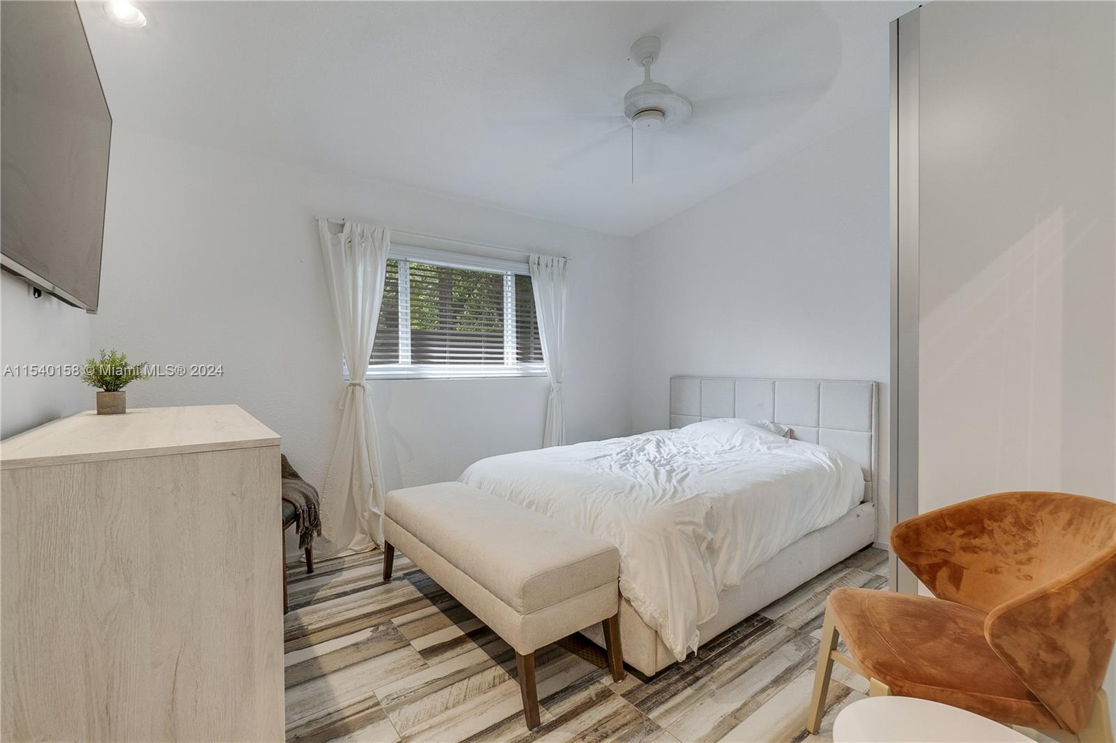 Shady Banks - Residential