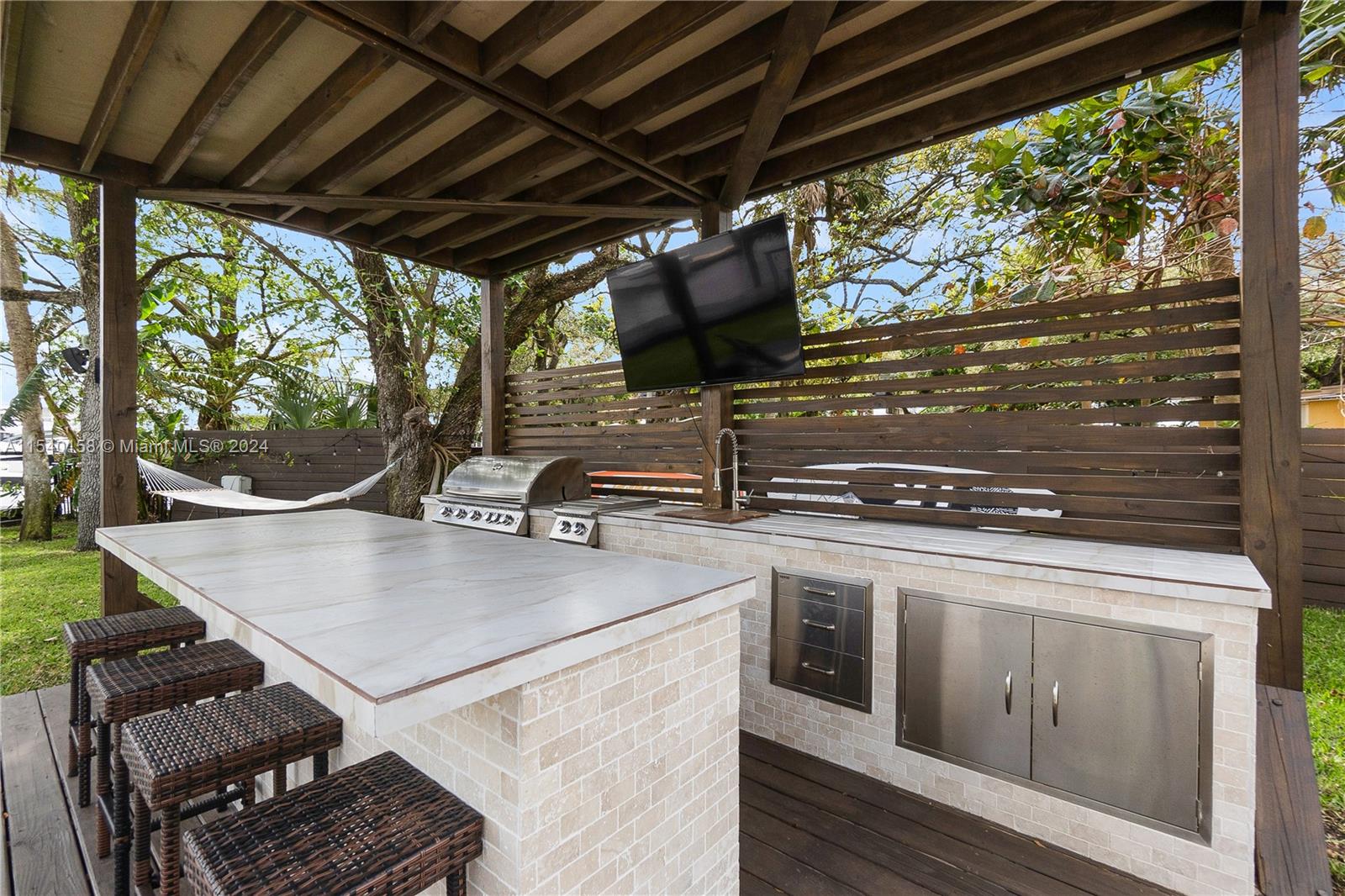 Shady Banks - Residential