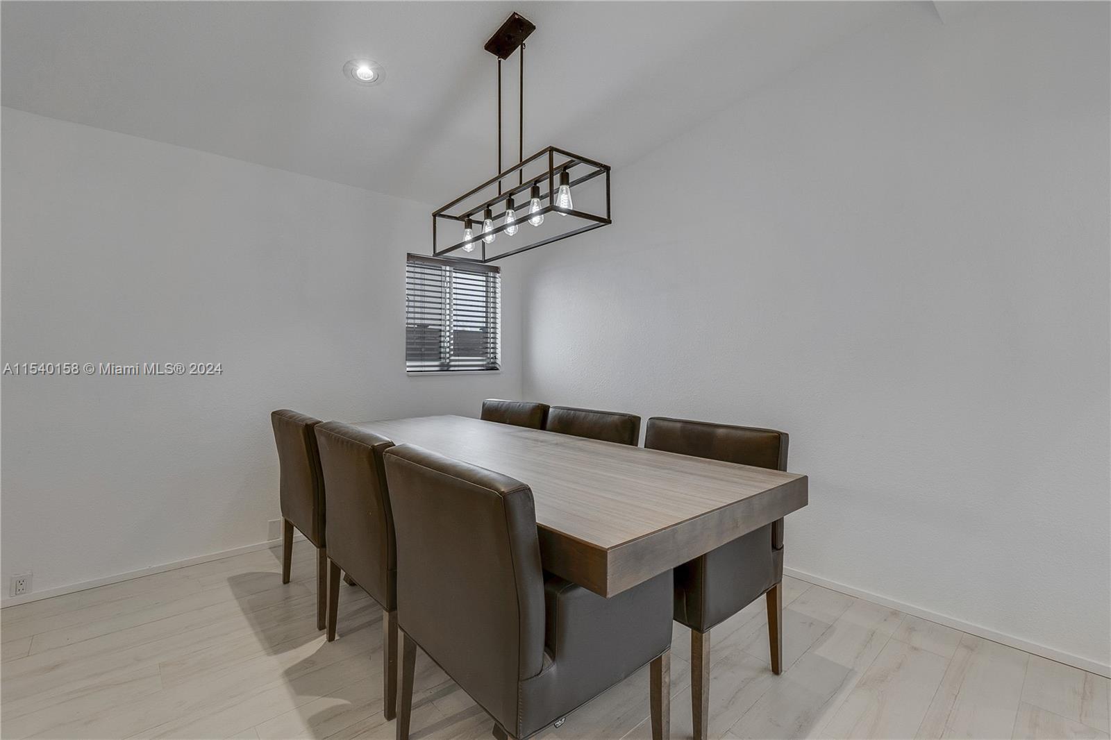 Shady Banks - Residential