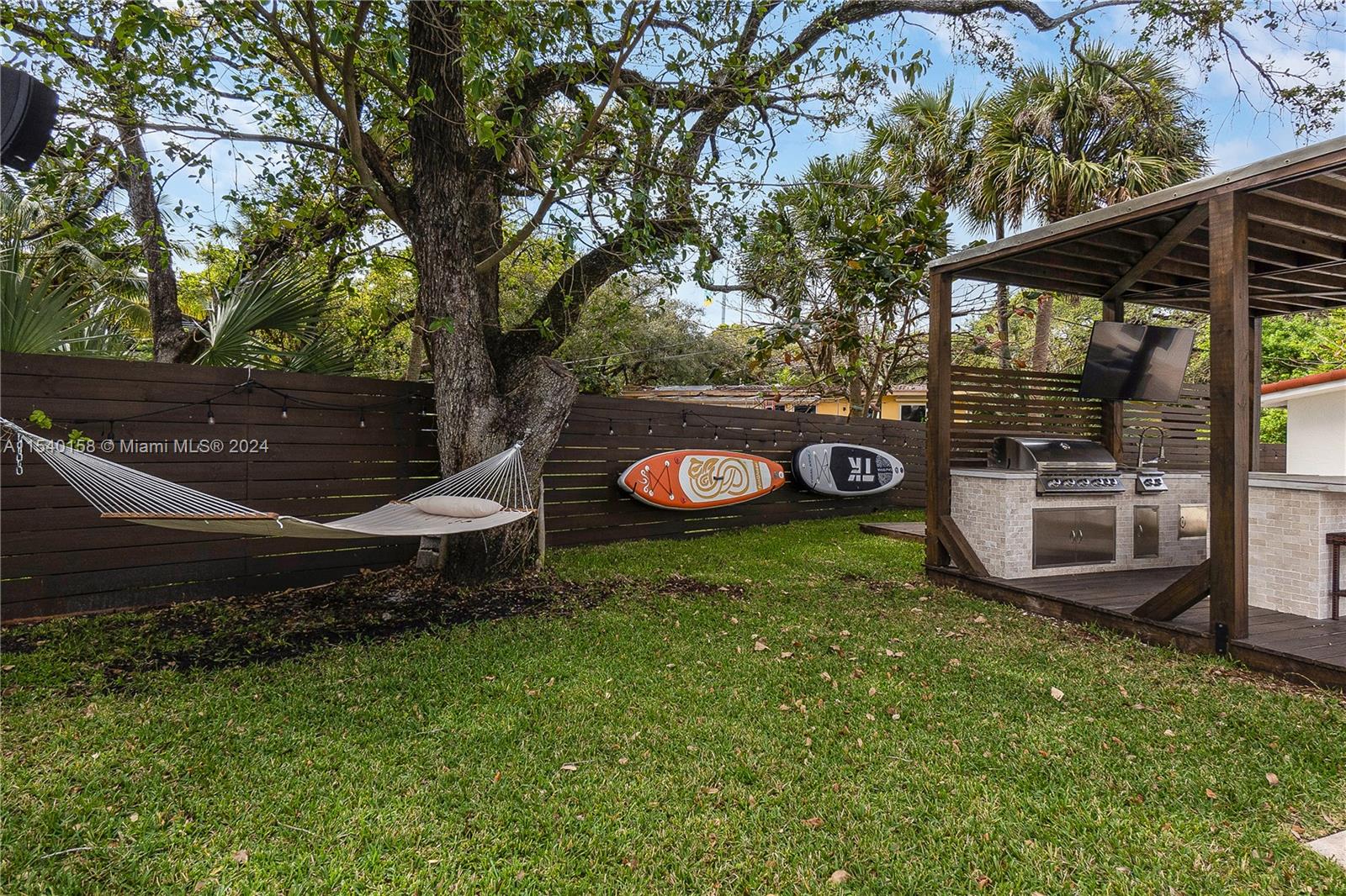 Shady Banks - Residential