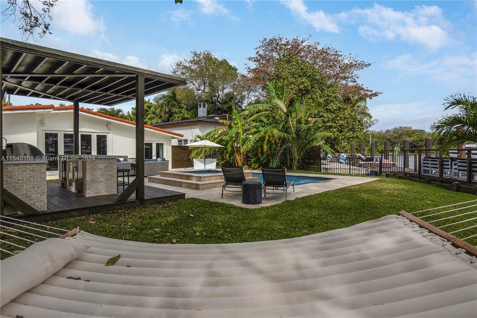 Shady Banks - Residential