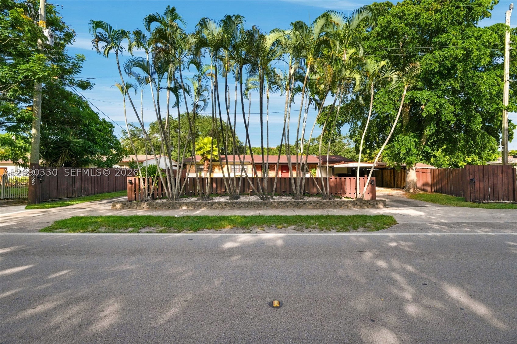 15425 N Miami Ave