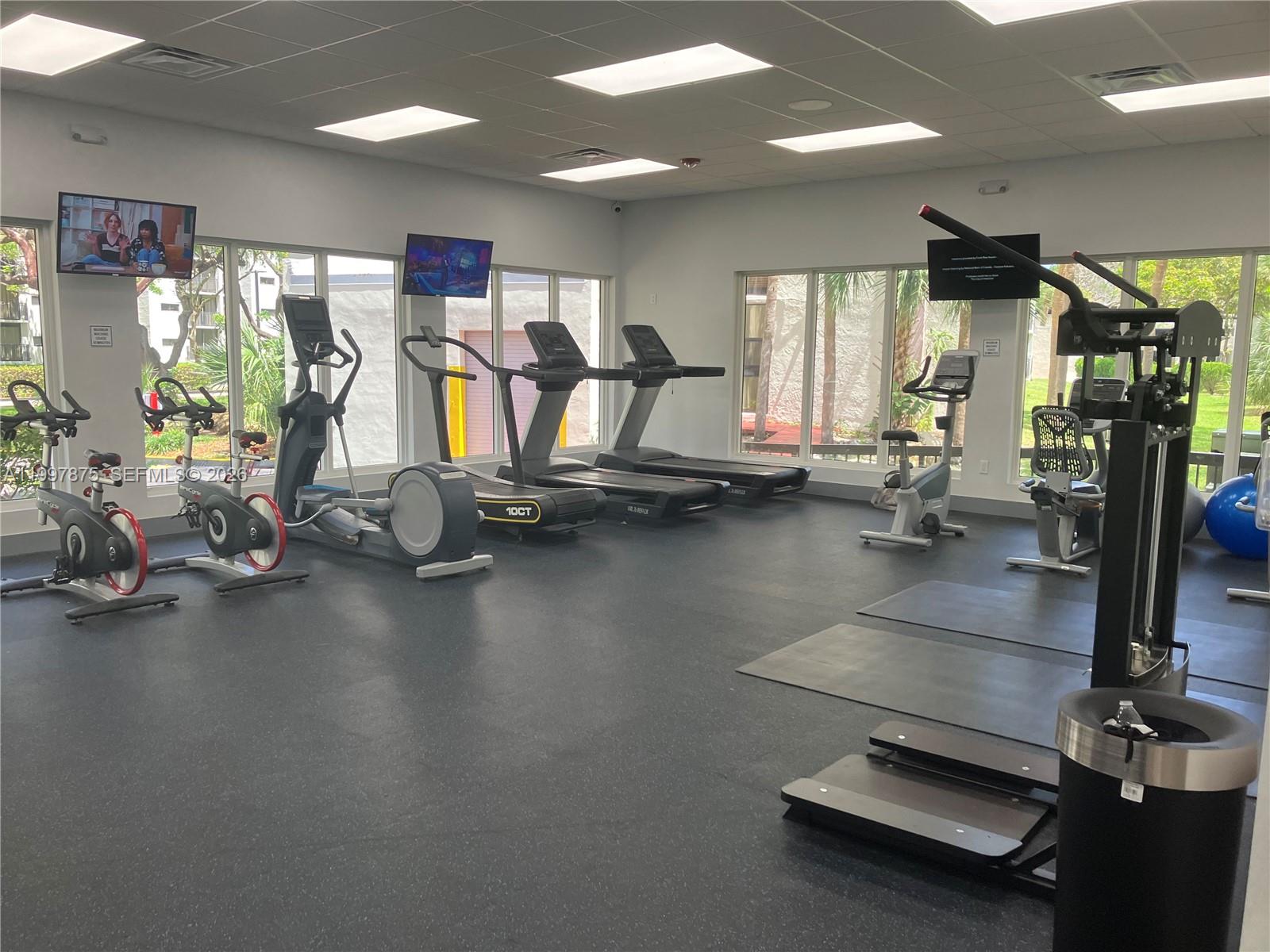 PLAZA OF AMERICAS CONDO P - Residential Lease