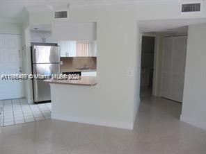 LAS VISTAS AT DORAL CONDO - Residential