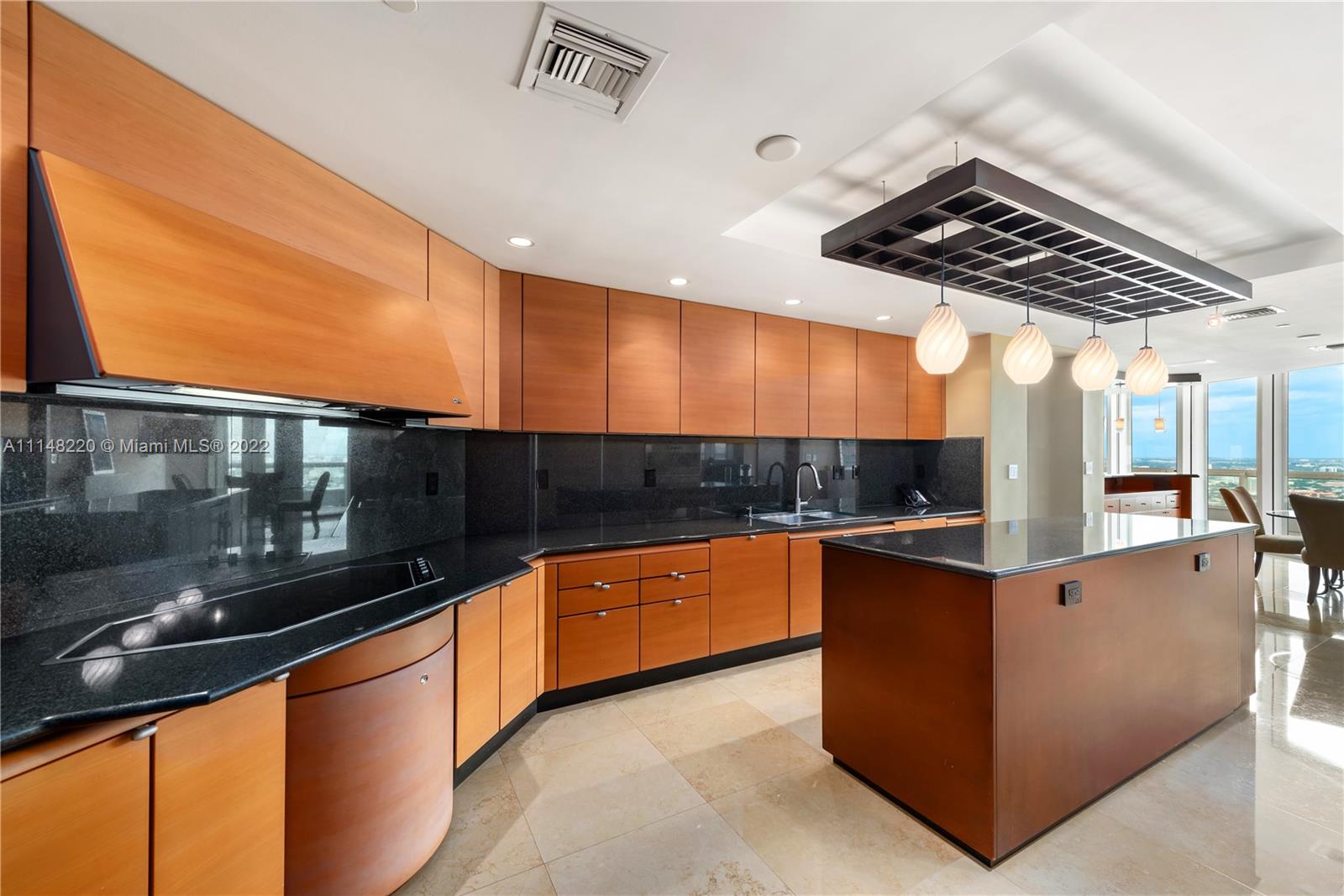 SANTA MARIA CONDO - Residential