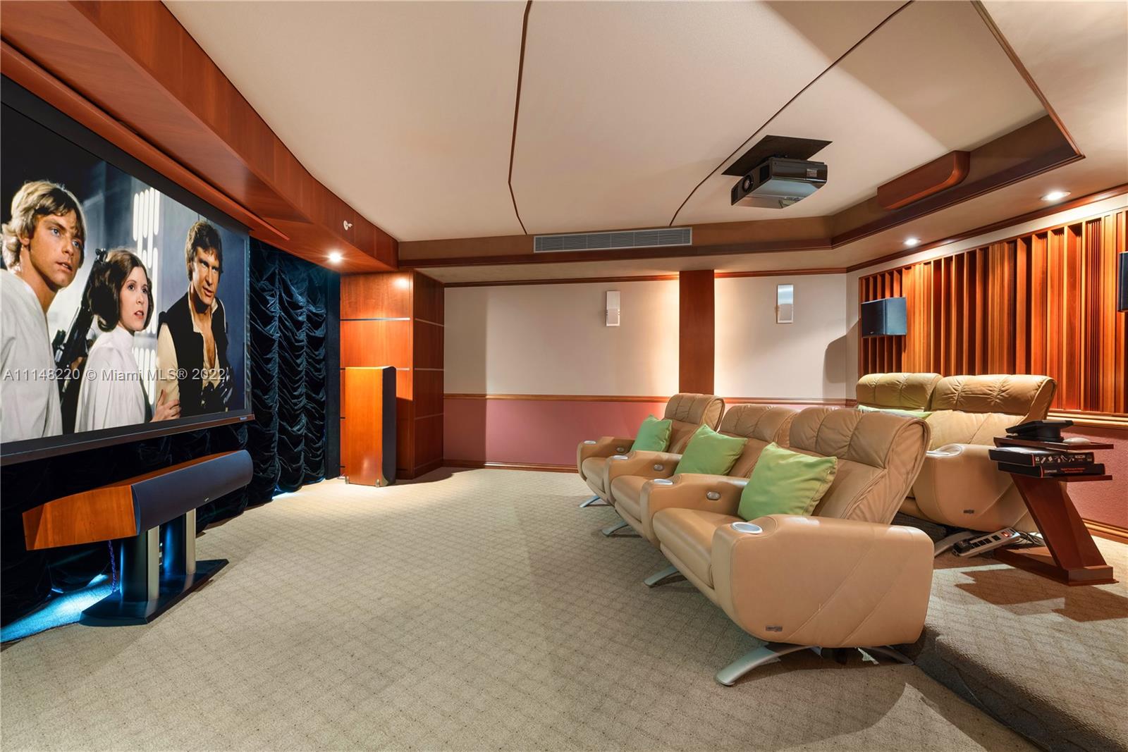 SANTA MARIA CONDO - Residential