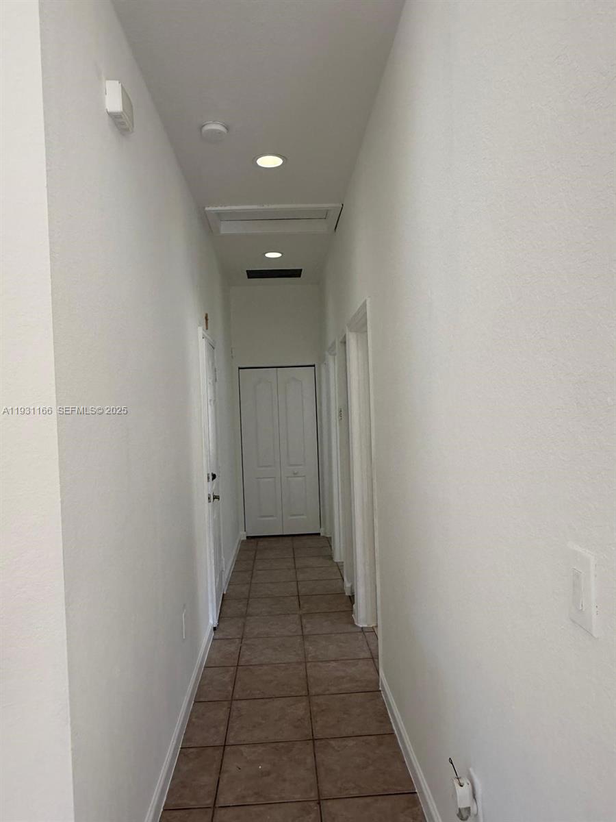 PORTOFINO BAY - Residential Lease