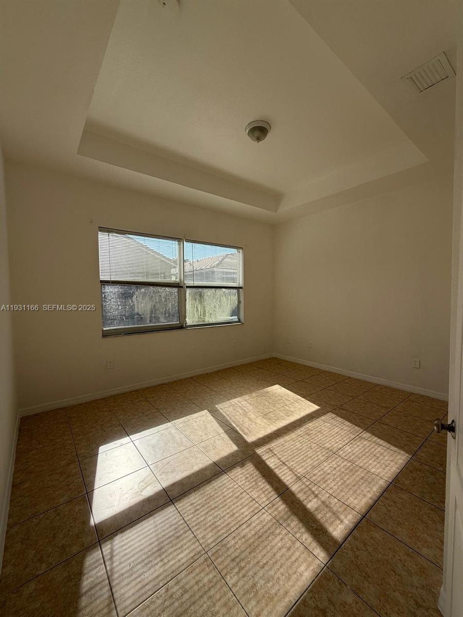 PORTOFINO BAY - Residential Lease