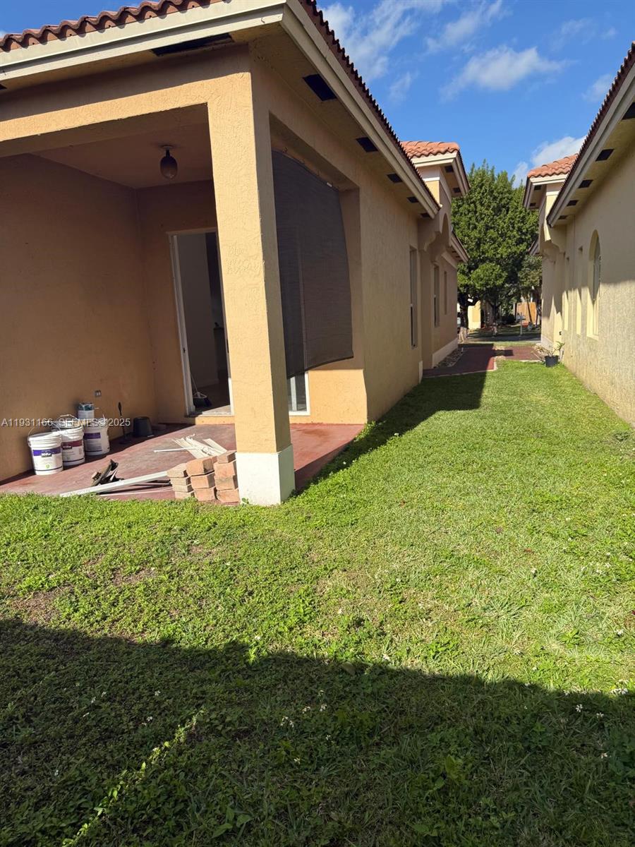 PORTOFINO BAY - Residential Lease