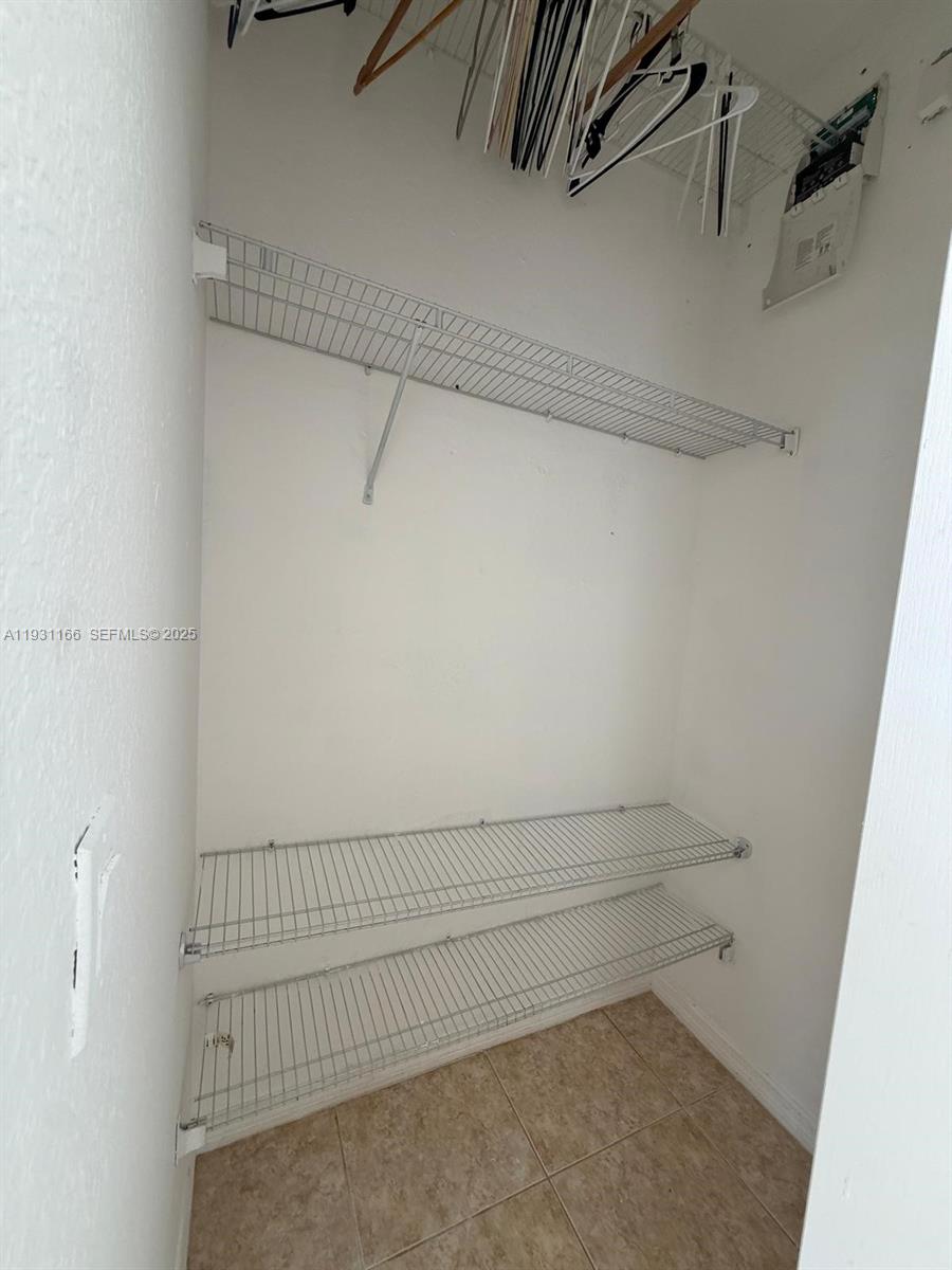 PORTOFINO BAY - Residential Lease