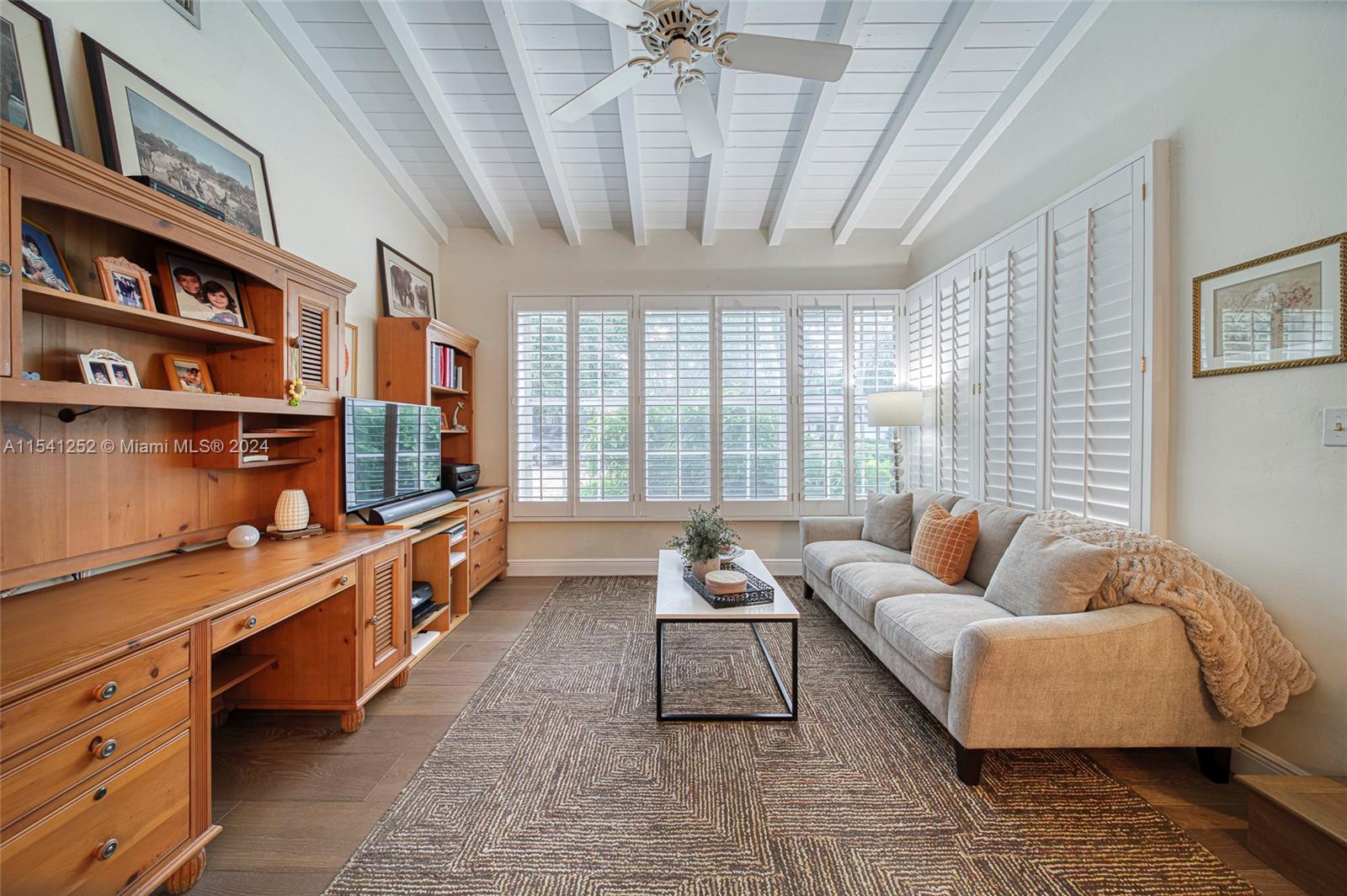 CORAL GABLES BILTMORE SEC - Residential