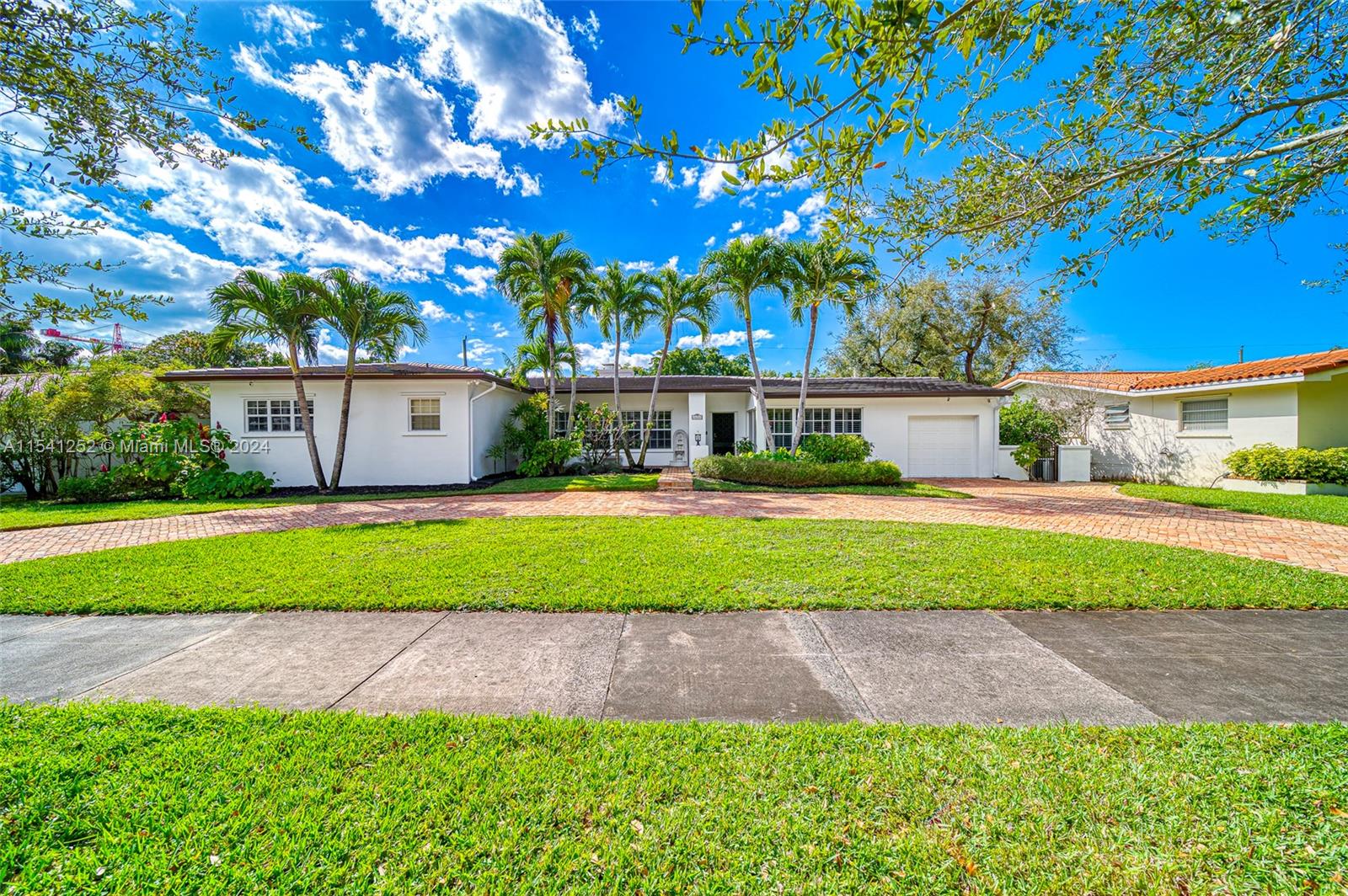 CORAL GABLES BILTMORE SEC - Residential