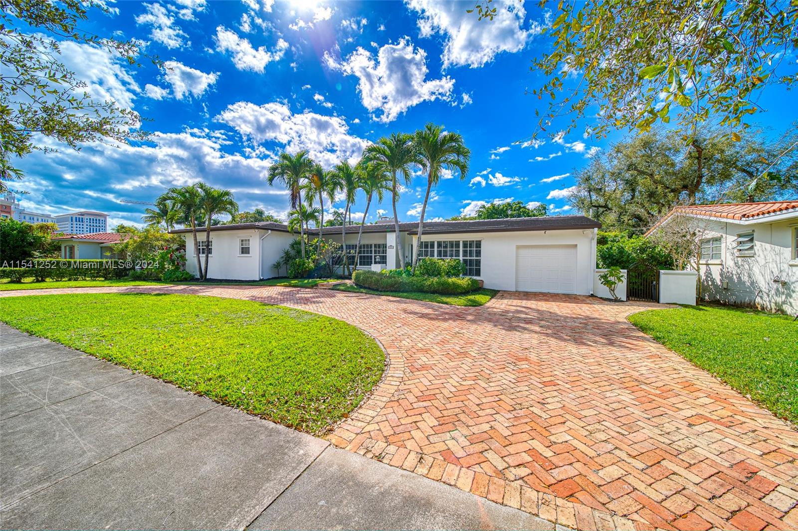 CORAL GABLES BILTMORE SEC - Residential