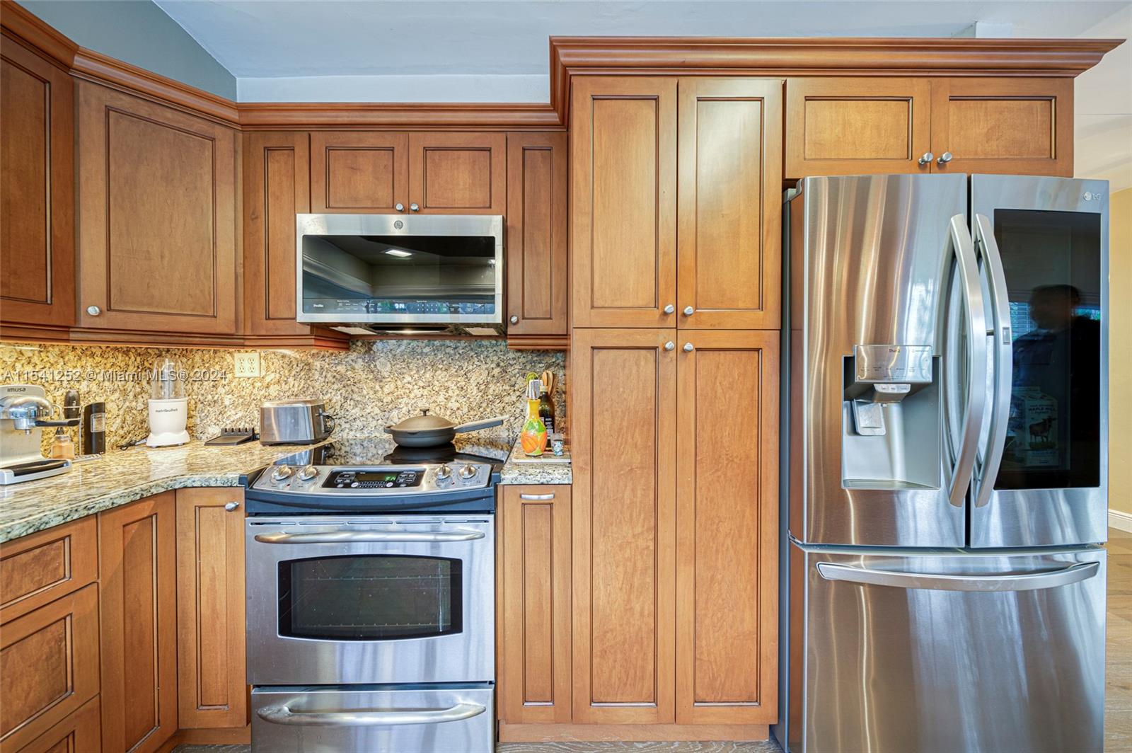 CORAL GABLES BILTMORE SEC - Residential