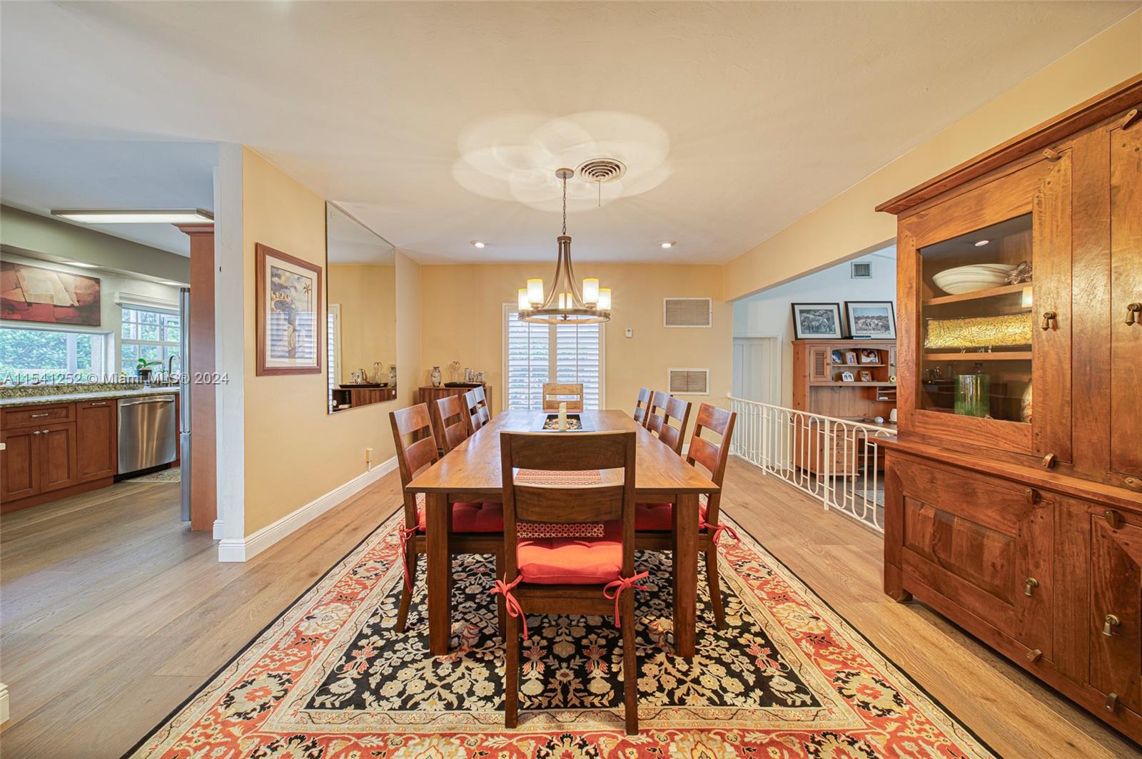 CORAL GABLES BILTMORE SEC - Residential