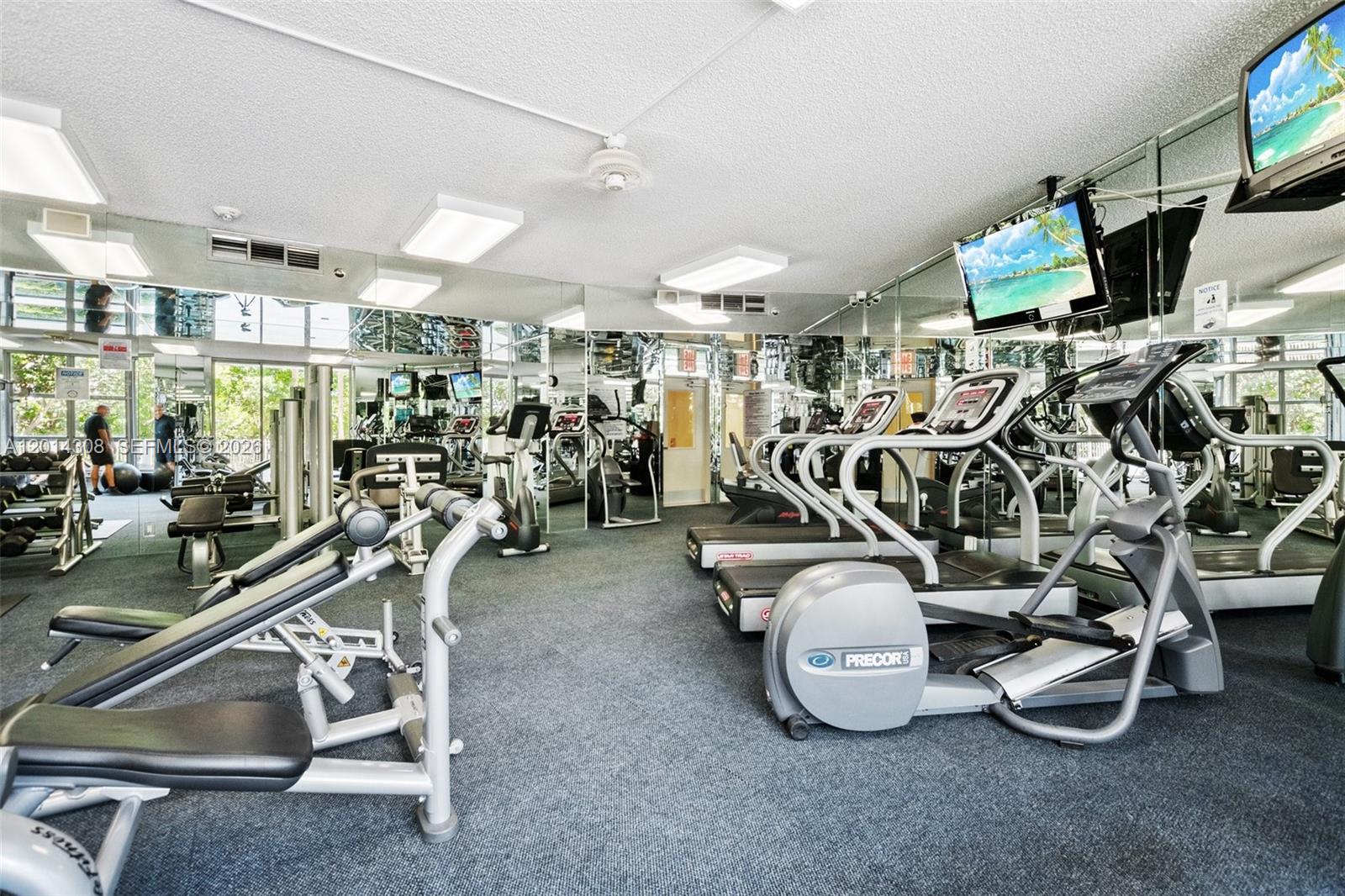 MYSTIC POINTE TOWER 600 C - Residential Lease
