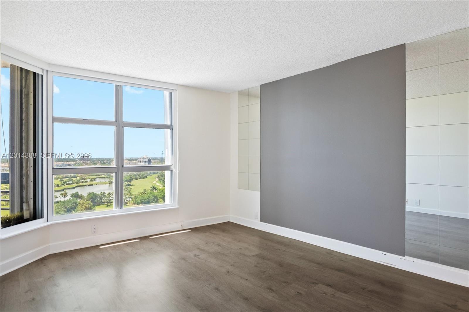 MYSTIC POINTE TOWER 600 C - Residential Lease