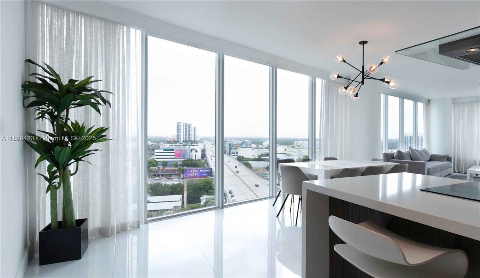 BLUE CONDO - Residential Lease