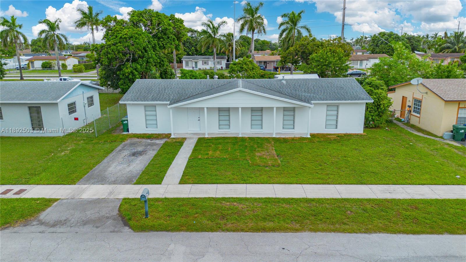 FAIRWAY ESTATES SEC SIX - Residential