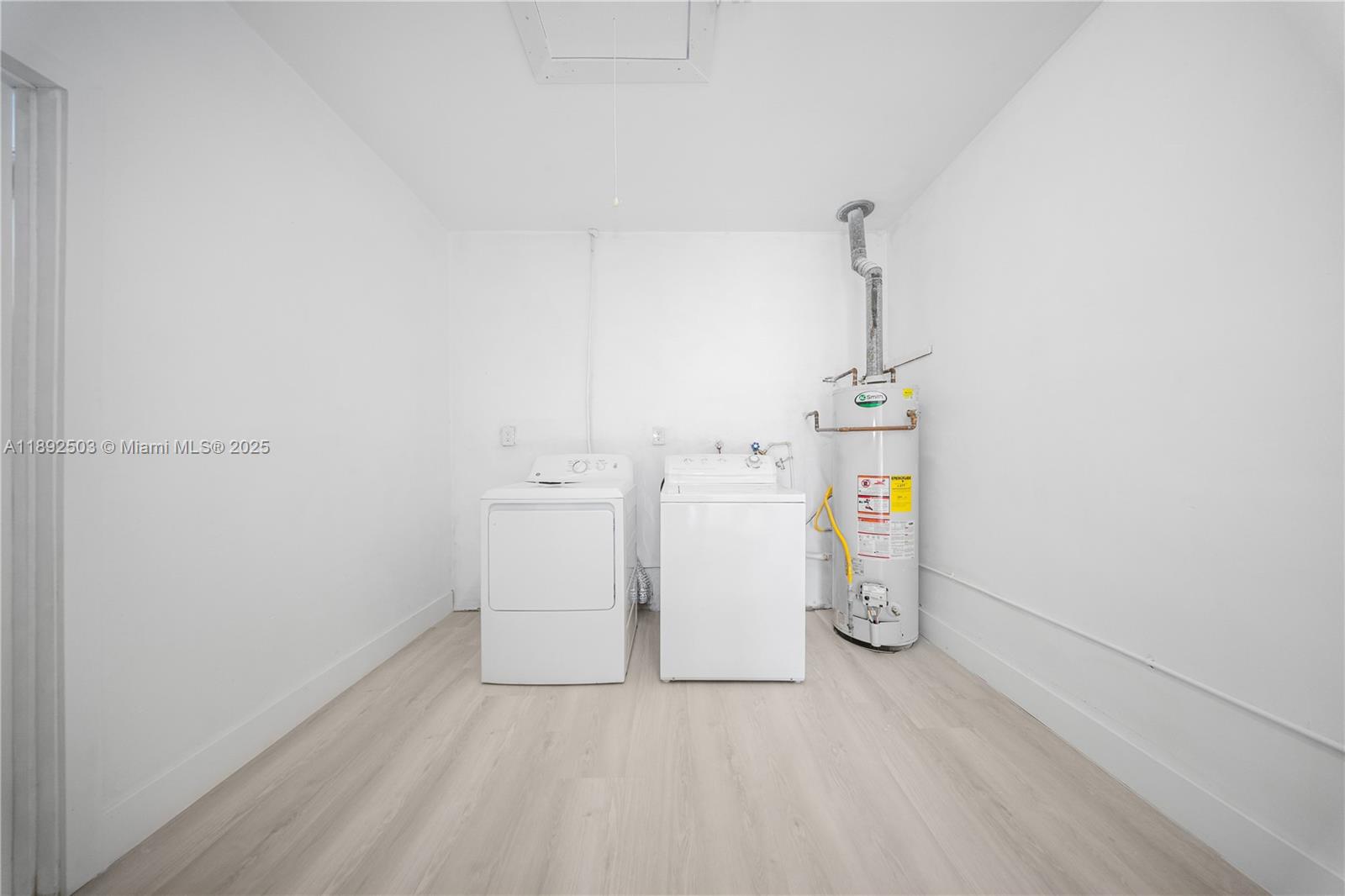 FAIRWAY ESTATES SEC SIX - Residential