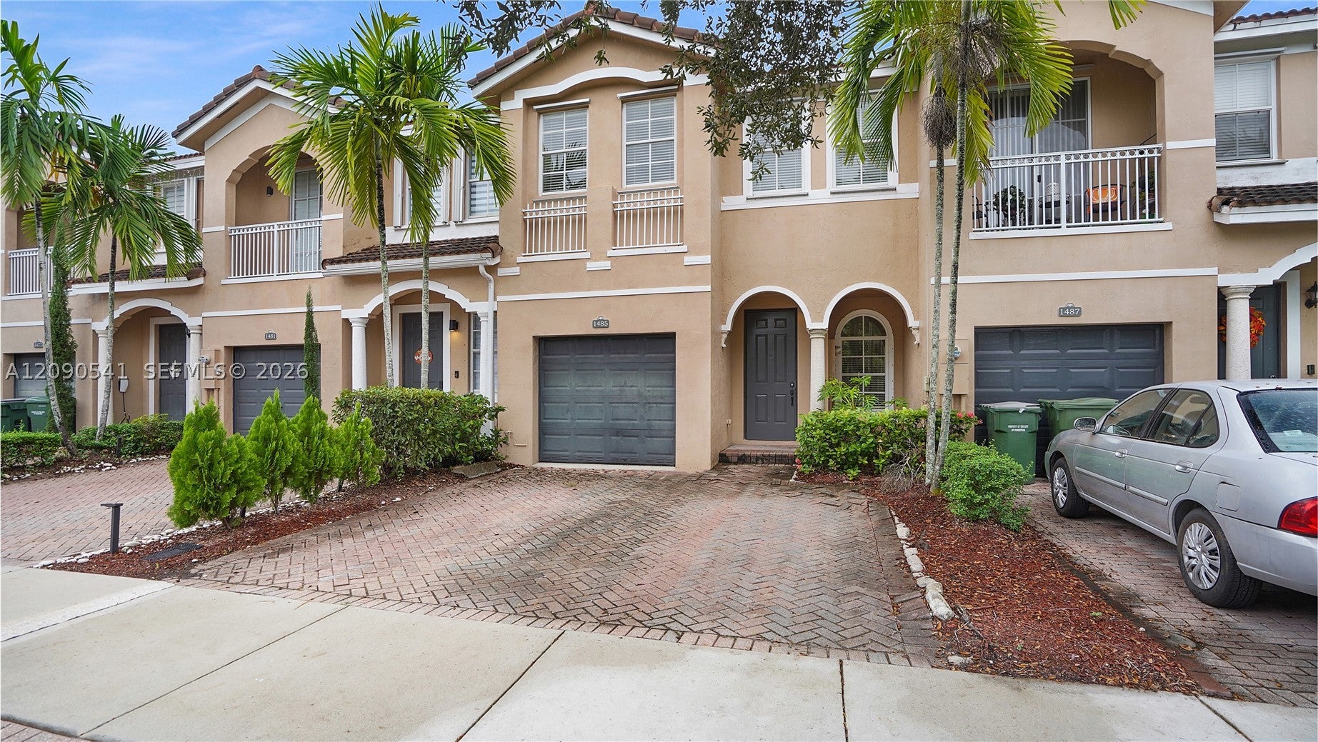 1485 SE 25th Ter