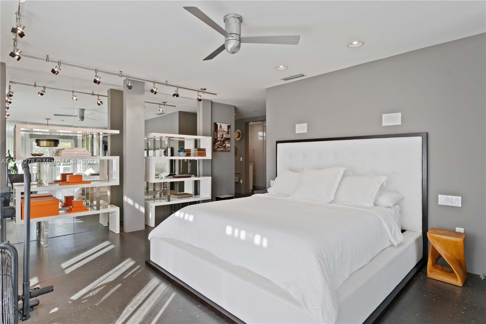 AQUA AT ALLISON ISLAND - Residential