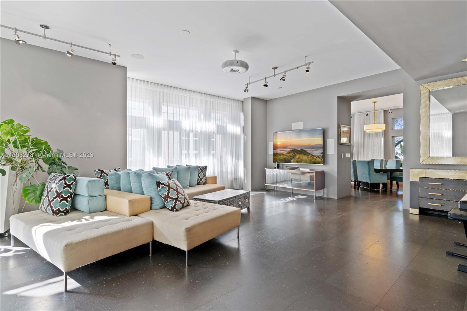 AQUA AT ALLISON ISLAND - Residential