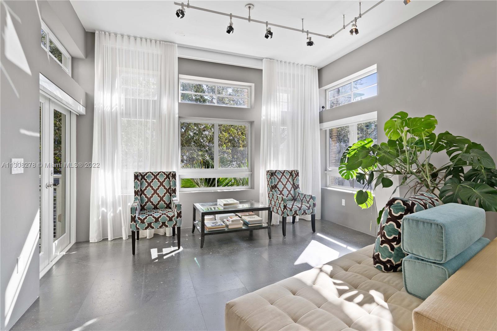 AQUA AT ALLISON ISLAND - Residential