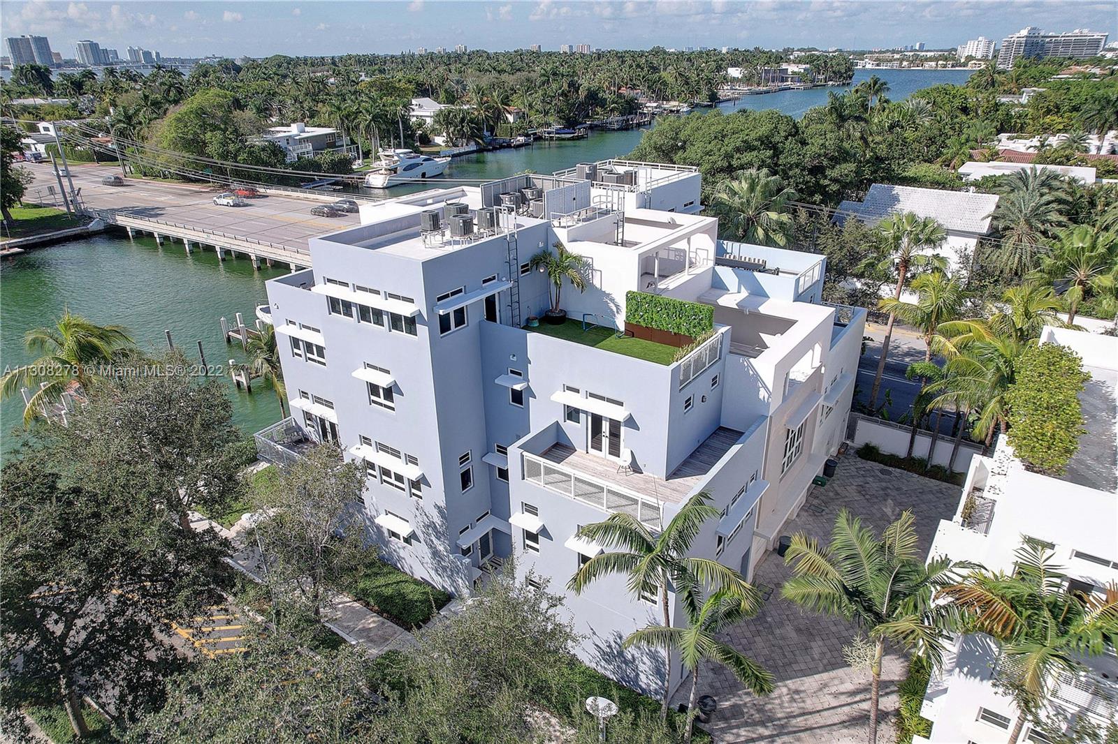 AQUA AT ALLISON ISLAND - Residential