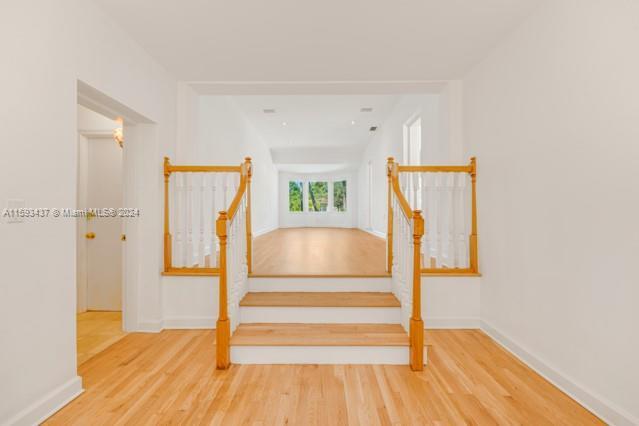 CORAL GABLES RIVIERA SEC - Residential