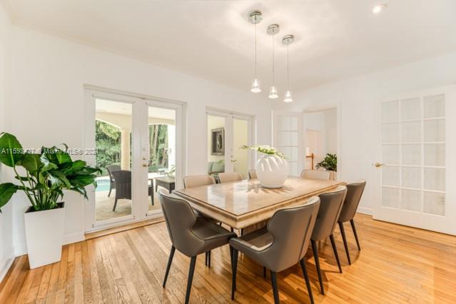 CORAL GABLES RIVIERA SEC - Residential