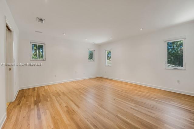 CORAL GABLES RIVIERA SEC - Residential