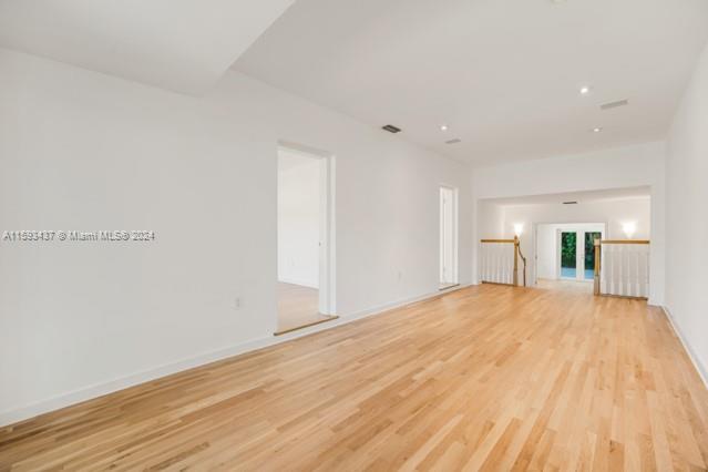 CORAL GABLES RIVIERA SEC - Residential