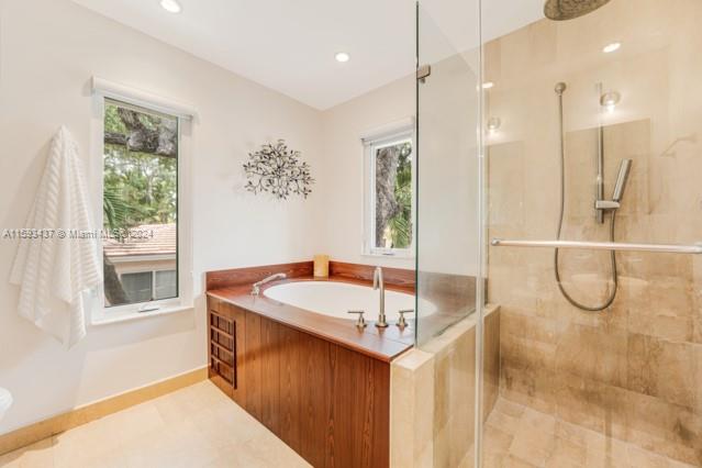 CORAL GABLES RIVIERA SEC - Residential