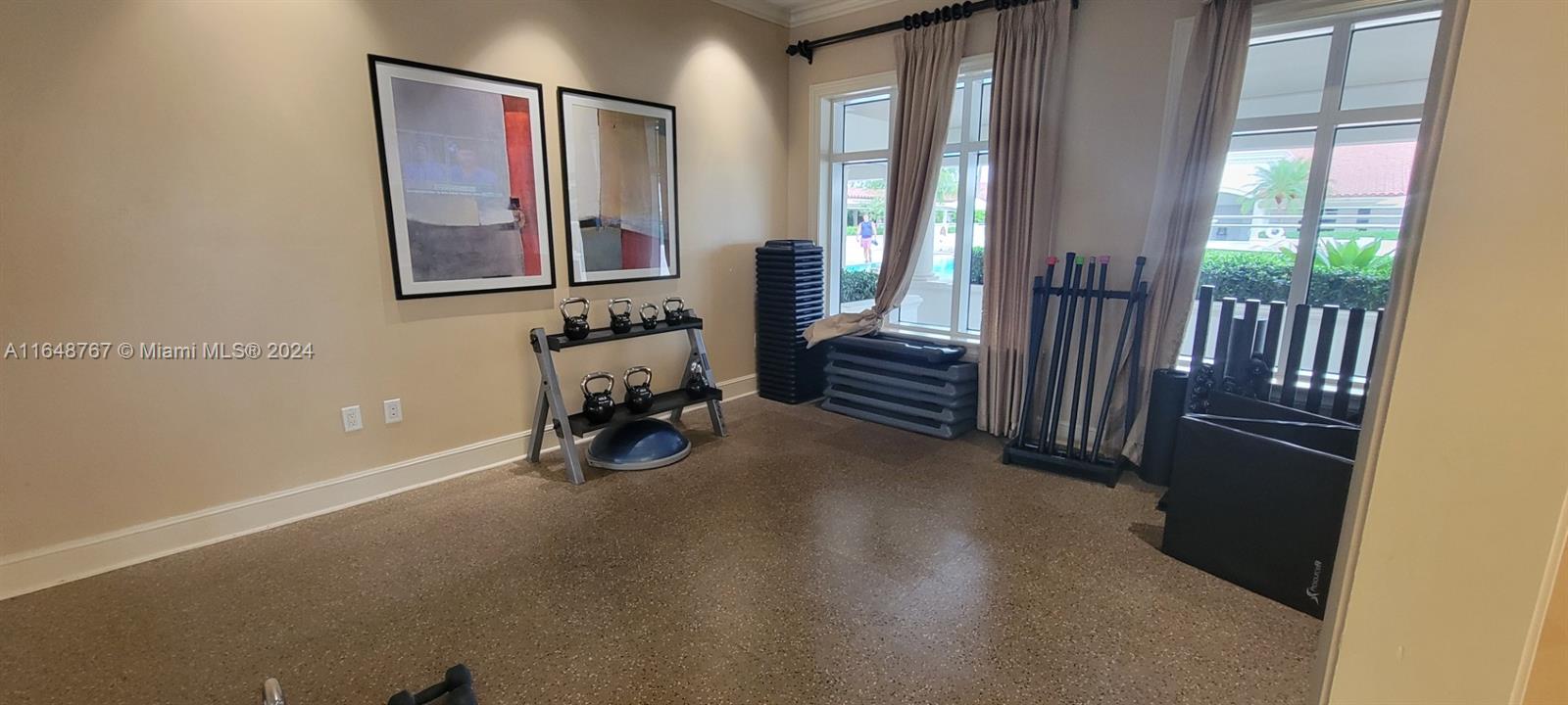 TURNBERRY VILLAGE SO TOWE - Residential