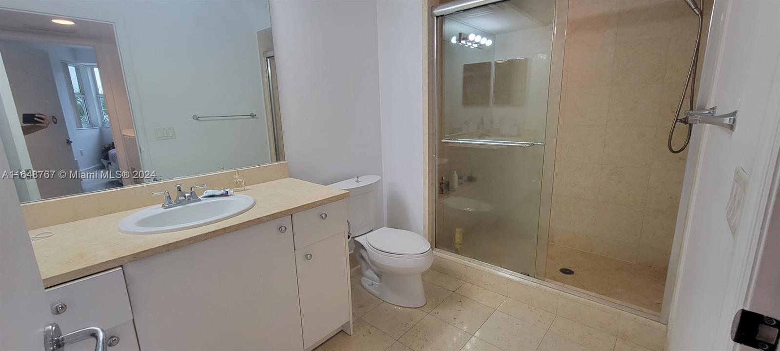 TURNBERRY VILLAGE SO TOWE - Residential