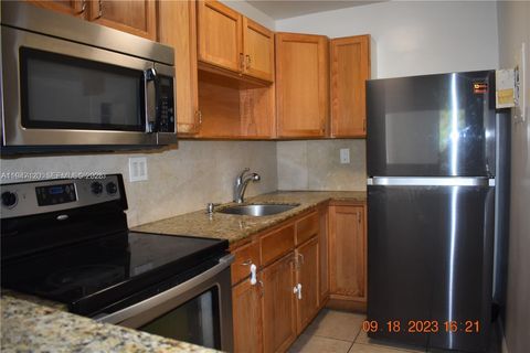 1470 NE 125th Ter 304 North Miami FL 33161