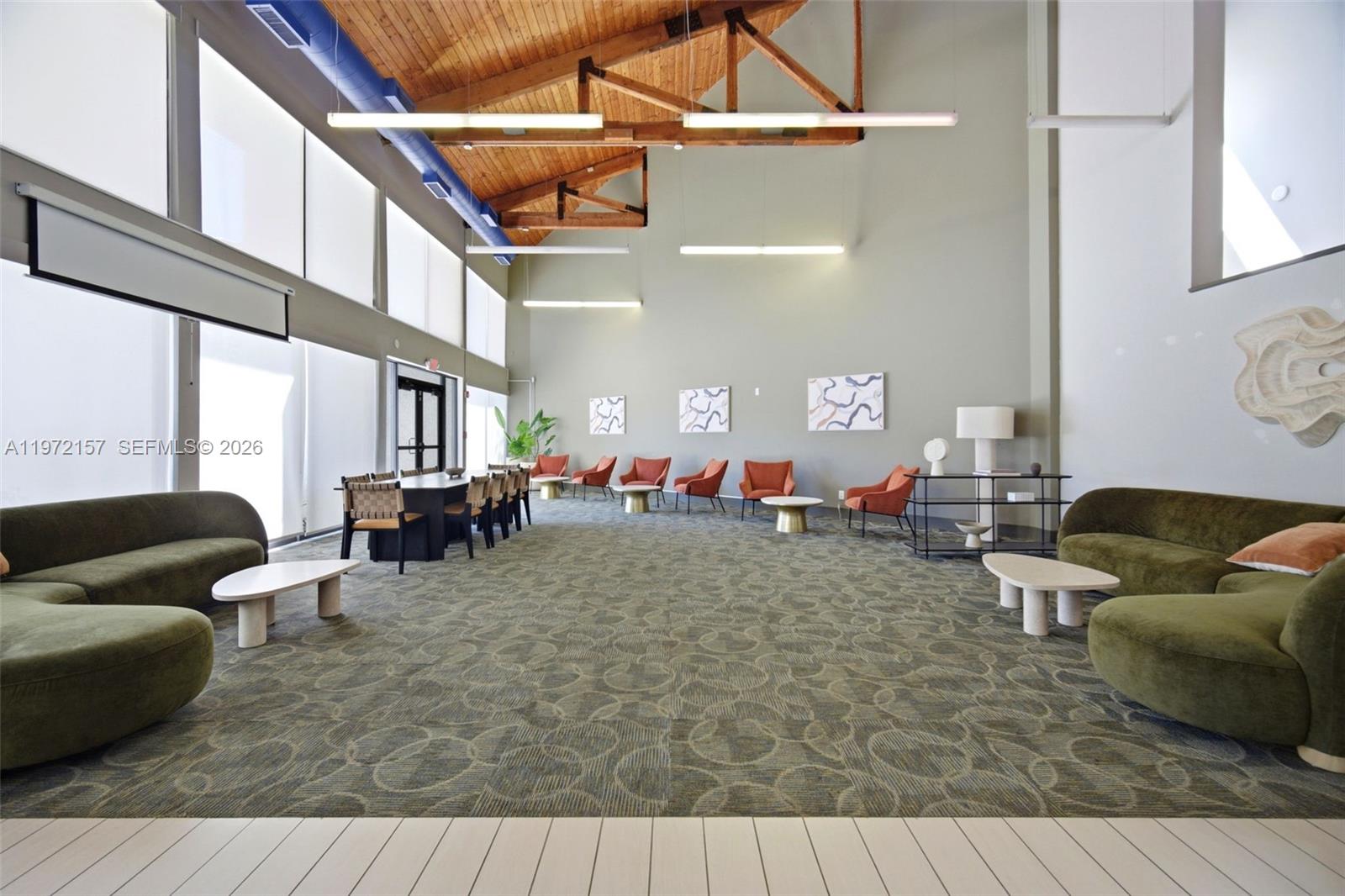 GREENGLADES CONDO 1 - Residential