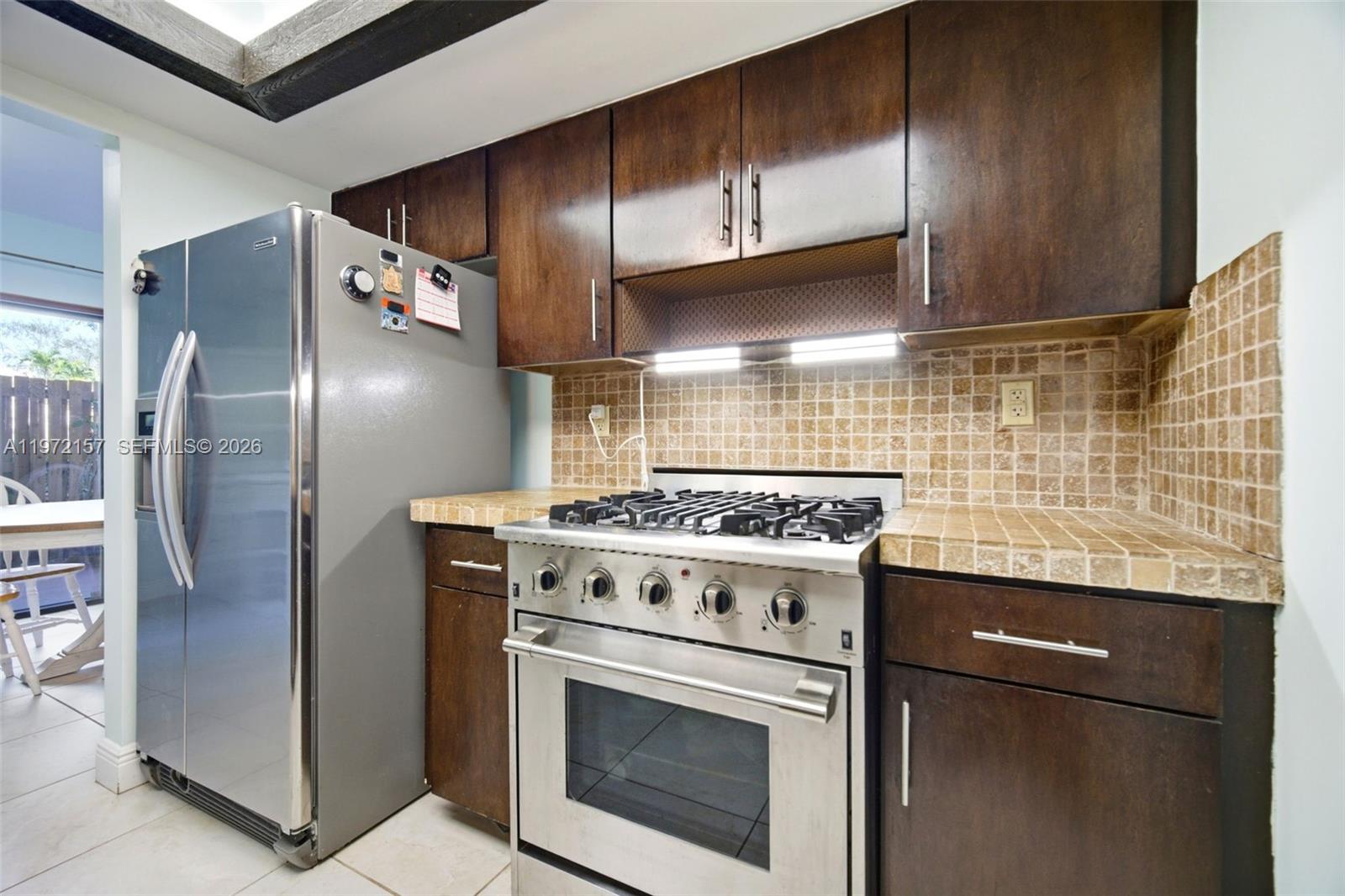 GREENGLADES CONDO 1 - Residential