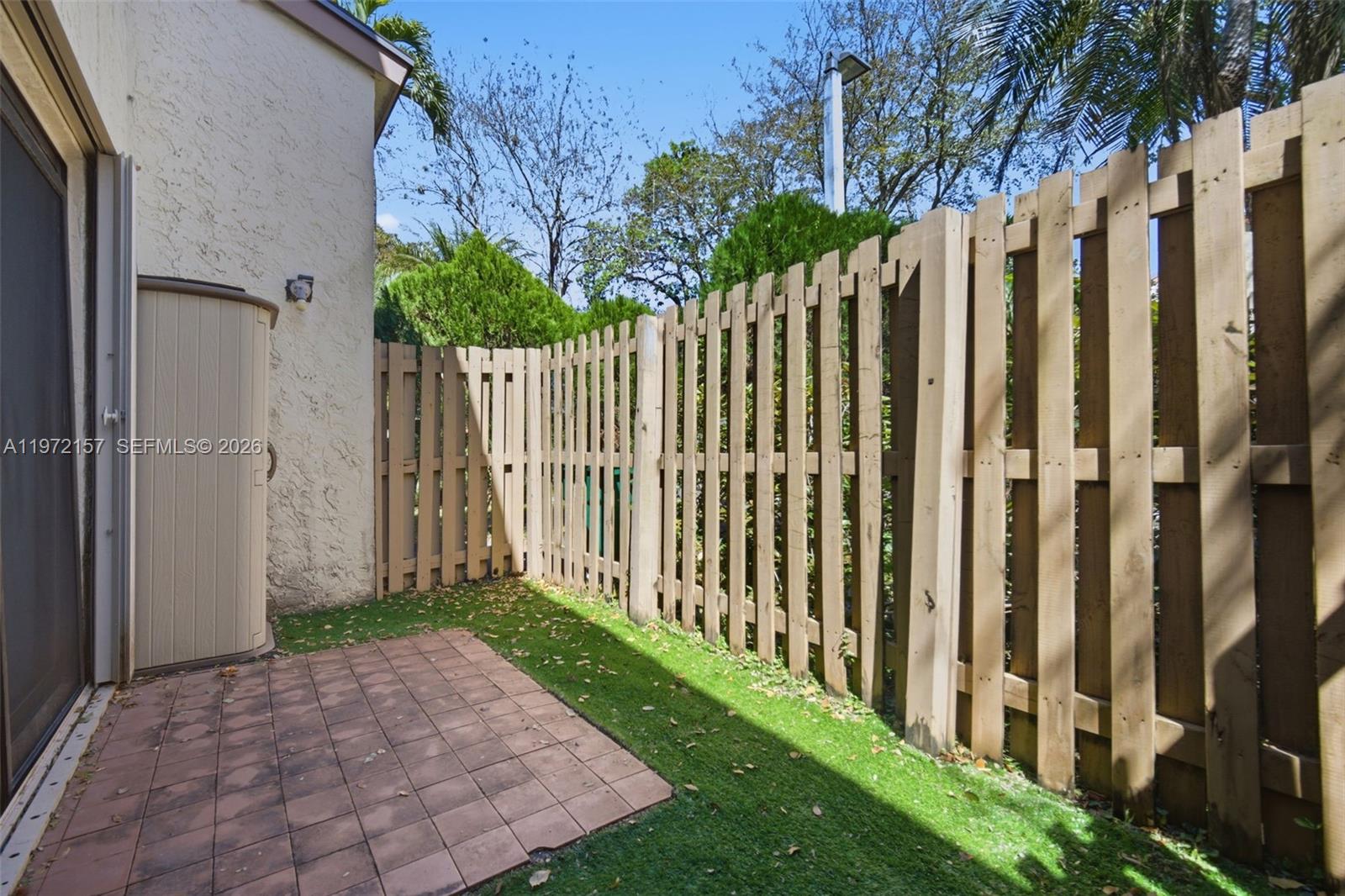 GREENGLADES CONDO 1 - Residential