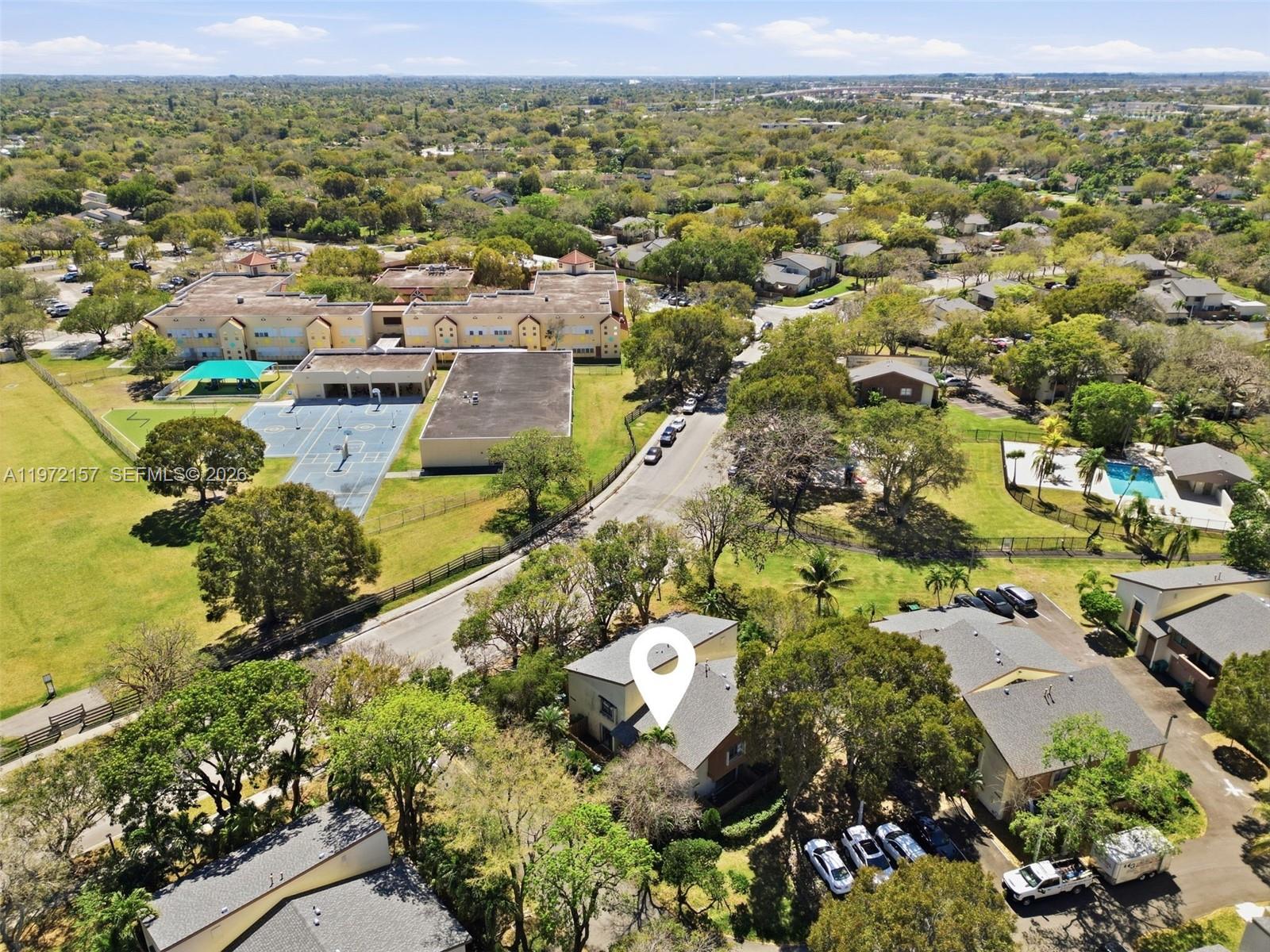 GREENGLADES CONDO 1 - Residential